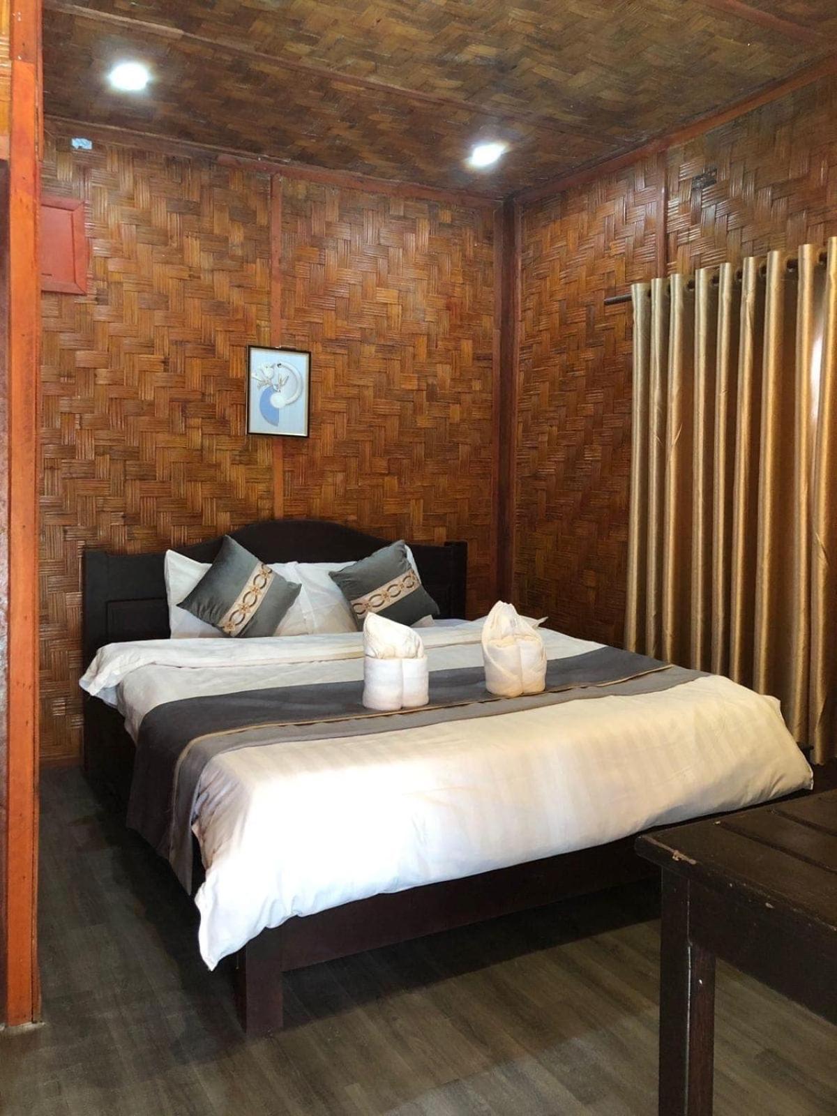 Vang Vieng Bungalows Buitenkant foto